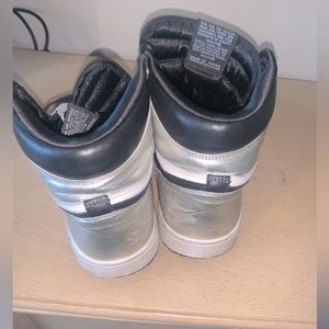 Jordan 1s silver toe